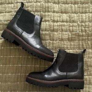 Caslon Black Leather Chelsea Boots